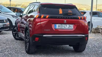 Peugeot 2008 2020 - 17500 EUR, 51350 km - AUTO.MOTO.pt - 51350km - foto 5 de 22