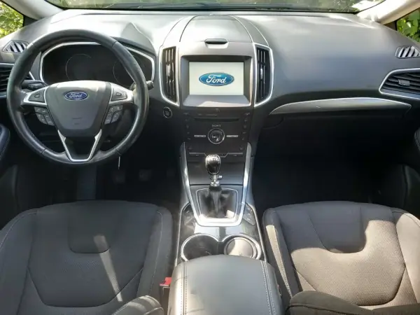 Ford S-Max 2016 - 17750 EUR, 151186 km - AUTO.MOTO.pt - 151186km - foto 20 de 35