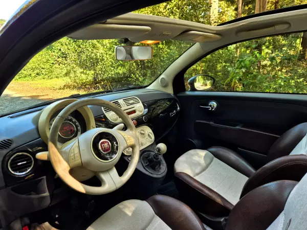 Fiat 500C 2010 - 8000 EUR, 199000 km - AUTO.MOTO.pt - 199000km - foto 12 de 19