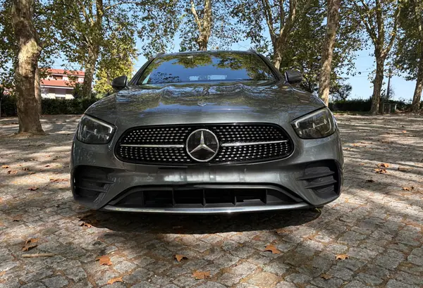 Mercedes-Benz E 300 2021