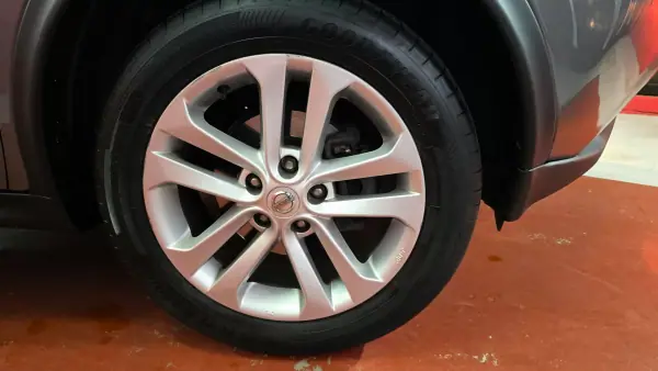 Nissan Juke 2017 - 14250 EUR, 125835 km - AUTO.MOTO.pt - 125835km - foto 13 de 44