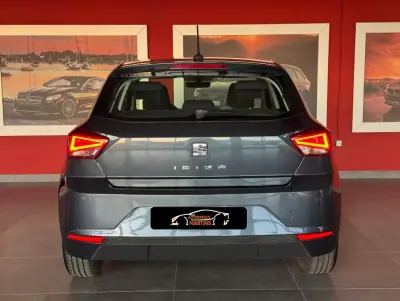 SEAT Ibiza 2019 - 15990 EUR, 83844 km - AUTO.MOTO.pt - 83844km - foto 7 de 17