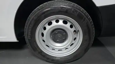 Citroën Berlingo 2018 - 17990 EUR, 67000 km - AUTO.MOTO.pt - 67000km - foto 31 de 42