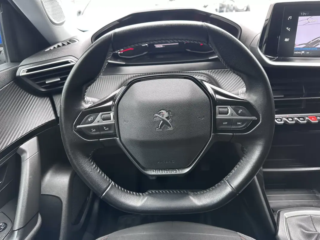 Peugeot 2008 2021 - 14900 EUR, 159000 km - AUTO.MOTO.pt - 159000km - foto 22 de 31