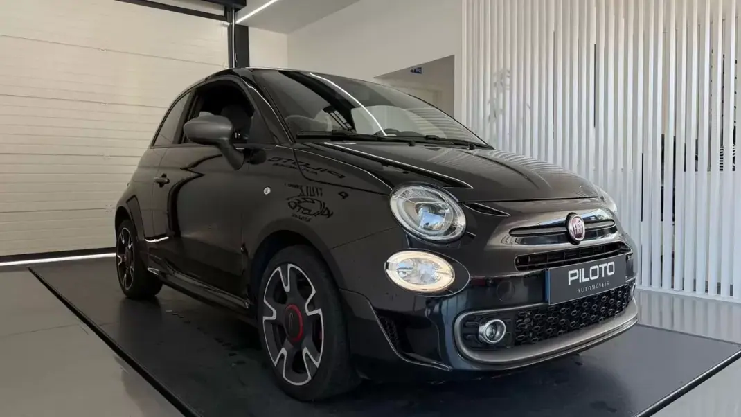 Fiat 500 2018 - 10490 EUR, 116516 km - AUTO.MOTO.pt - 116516km - foto 4 de 23