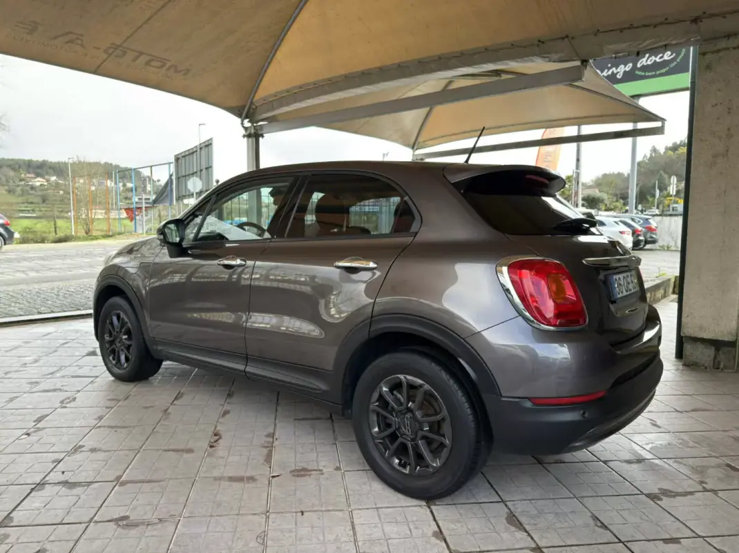 Fiat 500X 2015 - 12500 EUR, 129217 km - AUTO.MOTO.pt - 129217km - foto 5 de 31