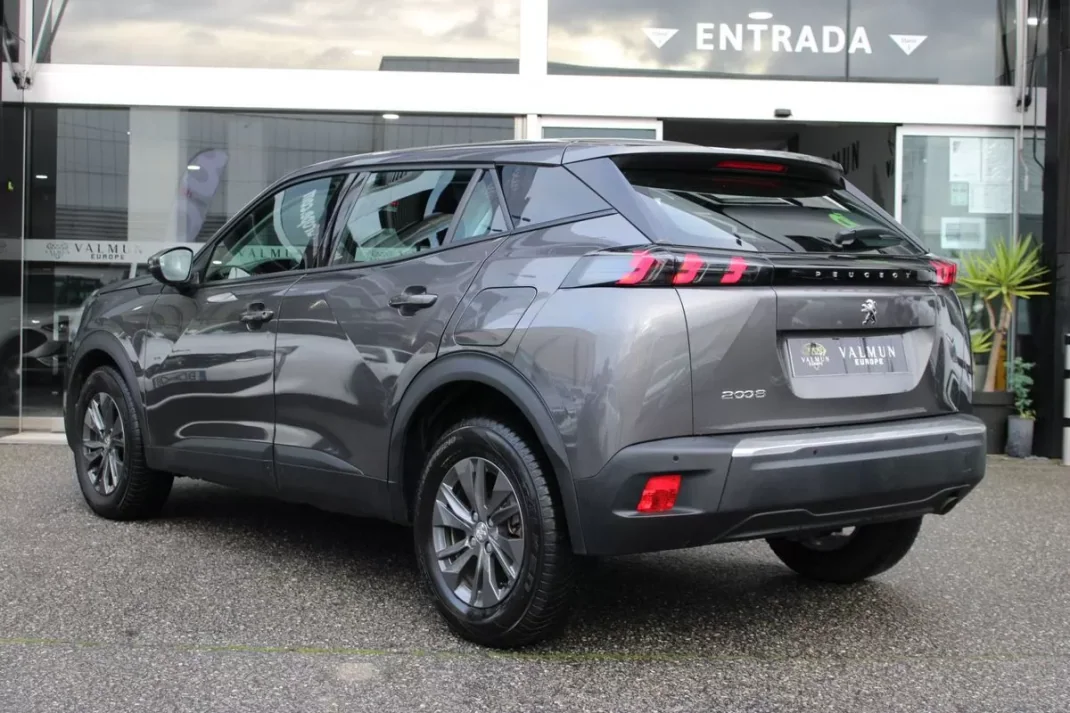 Peugeot 2008 2021 - 18700 EUR, 48176 km - AUTO.MOTO.pt - 48176km - foto 25 de 32
