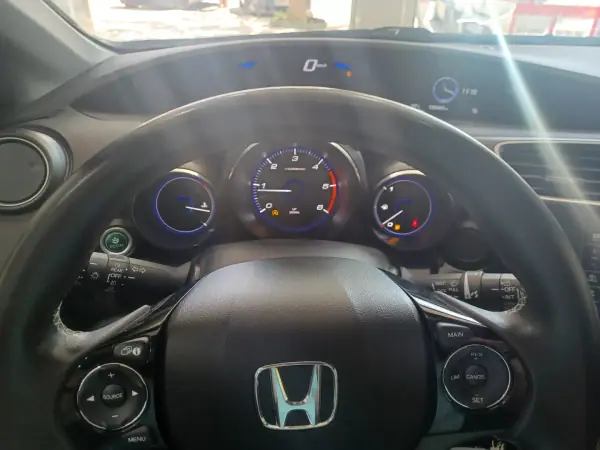 Honda Civic 2016 - 14890 EUR, 120487 km - AUTO.MOTO.pt - 120487km - foto 12 de 34