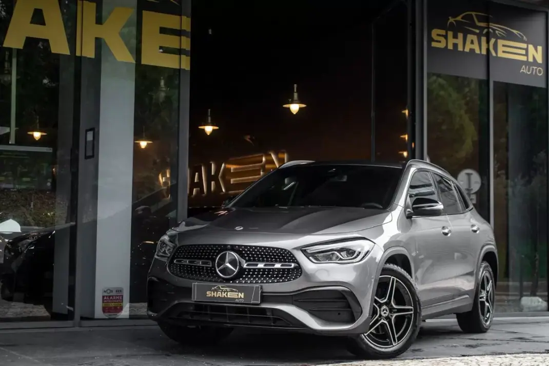 Mercedes-Benz GLA 250 2023 - 38790 EUR, 69317 km - AUTO.MOTO.pt - 69317km - foto 1 de 48