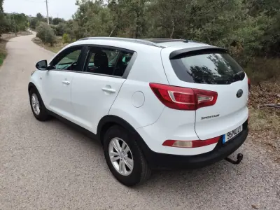 Kia Sportage 2013 - 8990 EUR, 204320 km - 204320km - foto 8 de 14