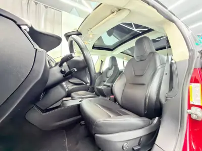 Tesla Model S 2016 - 20999 EUR, 164000 km - AUTO.MOTO.pt - 164000km - foto 20 de 20