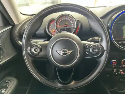 MINI Clubman 2018 - 16800 EUR, 122806 km - 122806km - foto 8 de 23