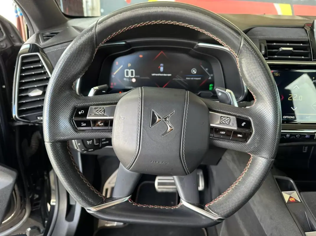 DS DS7 Crossback 2021 - 27900 EUR, 112694 km - AUTO.MOTO.pt - 112694km - foto 16 de 33