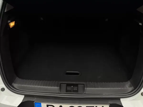 Renault Captur 2023 - 17900 EUR, 70999 km - AUTO.MOTO.pt - 70999km - foto 14 de 14