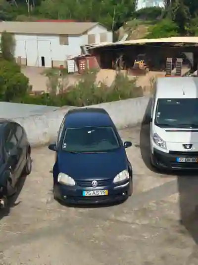 Volkswagen Golf 2005 - 265000km