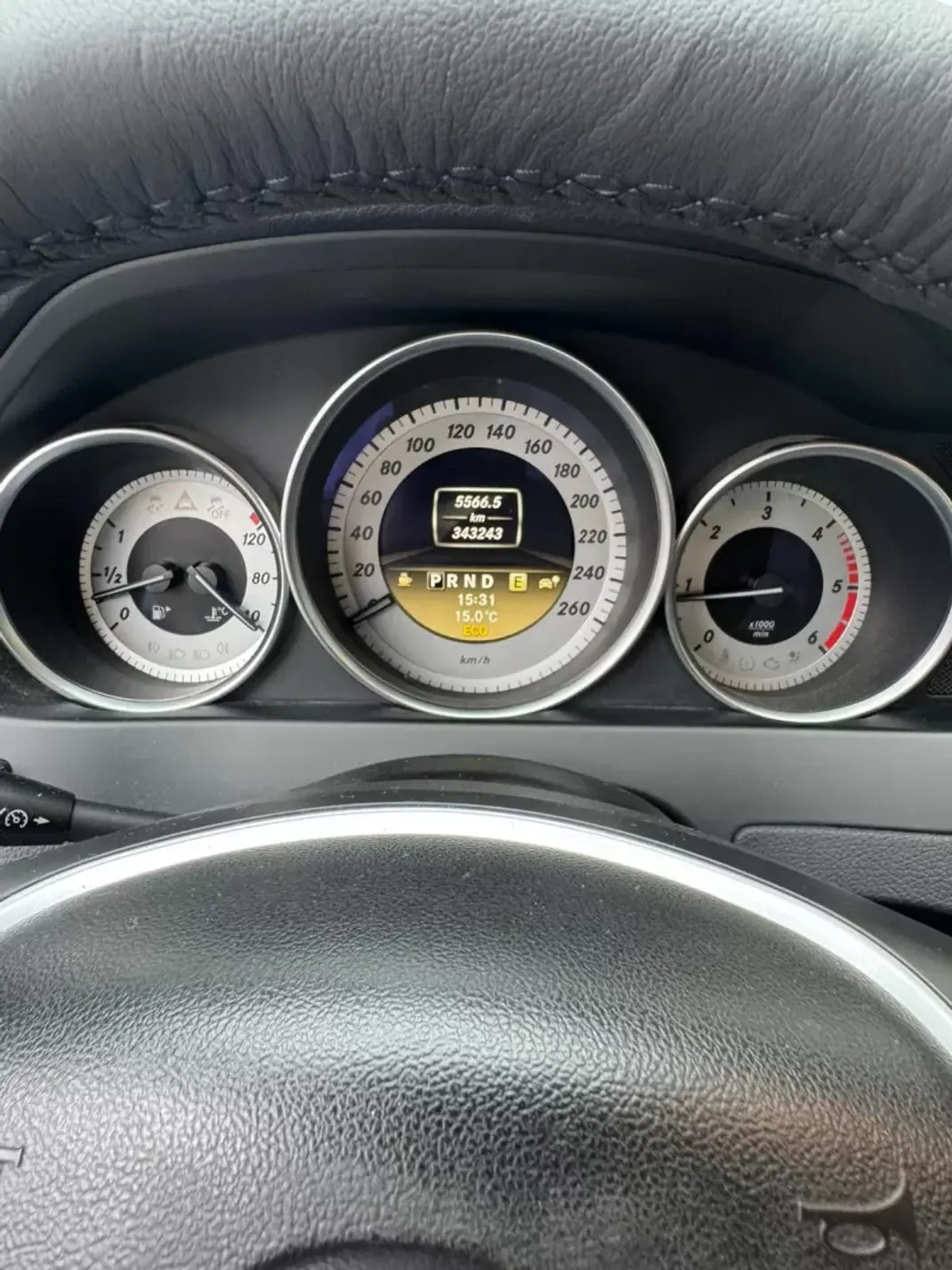 Mercedes-Benz C 220 2012 - 11850 EUR, 343240 km - AUTO.MOTO.pt - 343240km - foto 9 de 16