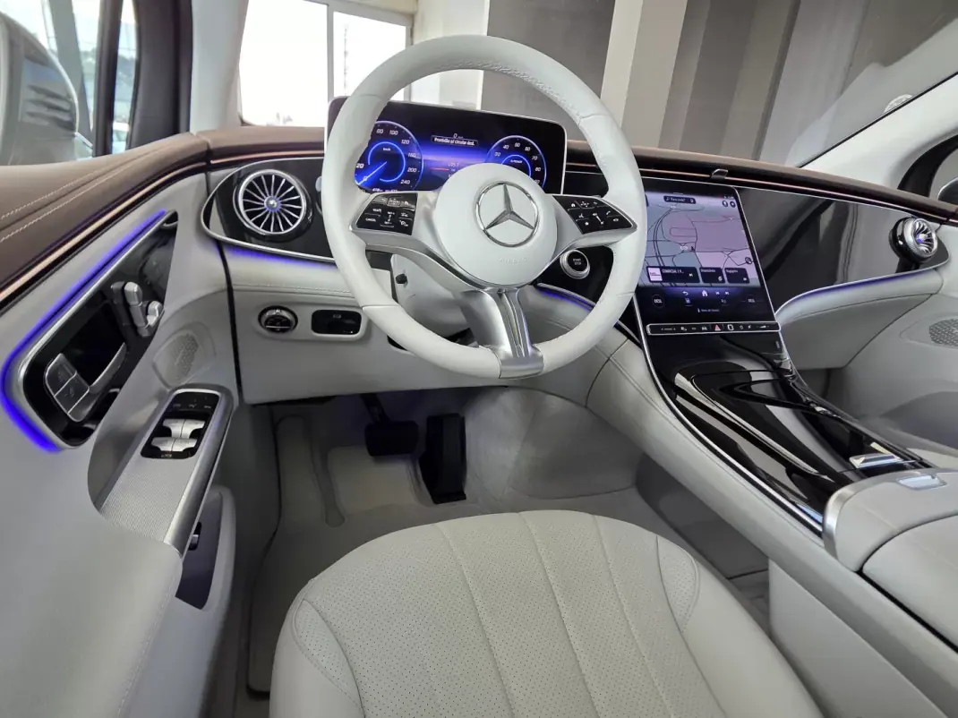 Mercedes-Benz EQE 2025 - 58990 EUR, 8906 km - AUTO.MOTO.pt - 8906km - foto 15 de 46