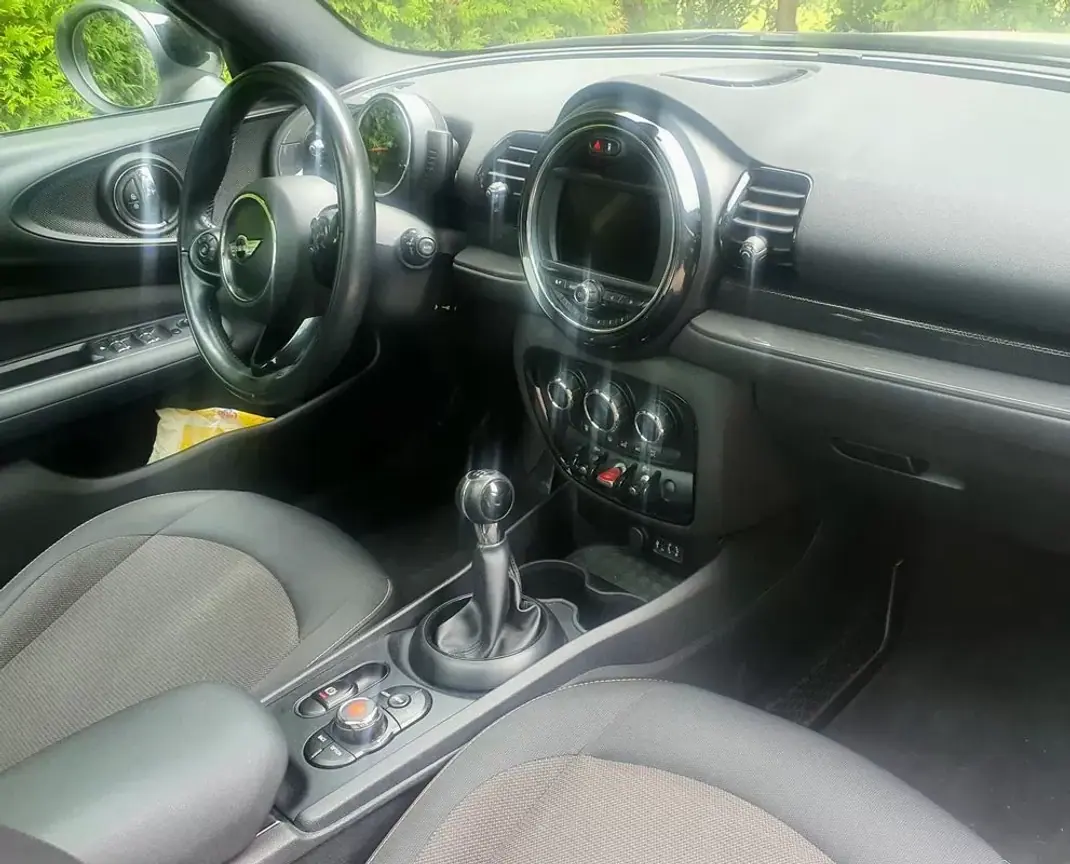 MINI Clubman 2016 - 14990 EUR, 110000 km - 110000km - foto 9 de 10