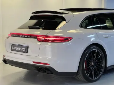 Porsche Panamera Sport Turismo 2020 - 74990 EUR, 120000 km - AUTO.MOTO.pt - 120000km - foto 36 de 56
