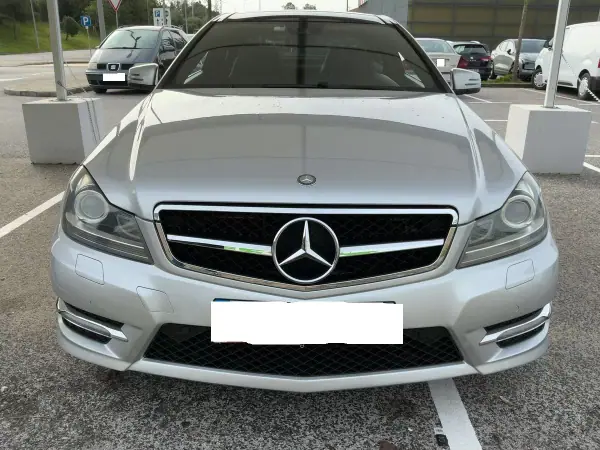 Mercedes-Benz C 250 2012 - 18900 EUR, 255100 km - AUTO.MOTO.pt - 255100km - foto 3 de 10
