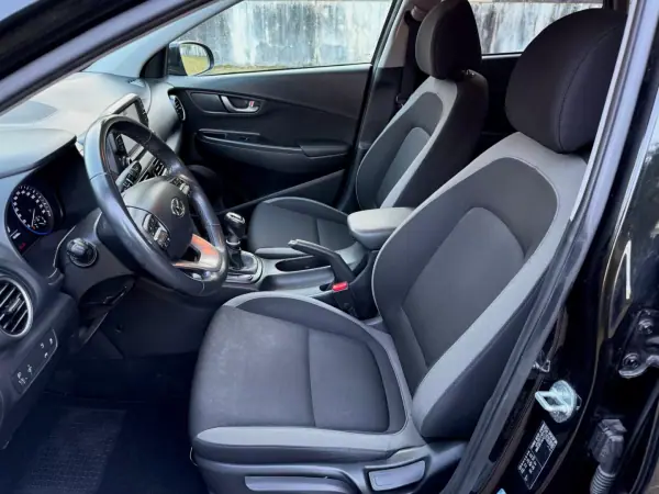 Hyundai Kauai 2019 - 15750 EUR, 106000 km - AUTO.MOTO.pt - 106000km - foto 5 de 22