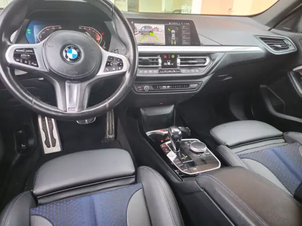 BMW 216 Gran Coupé 2021 - 24750 EUR, 119000 km - AUTO.MOTO.pt - 119000km - foto 8 de 12