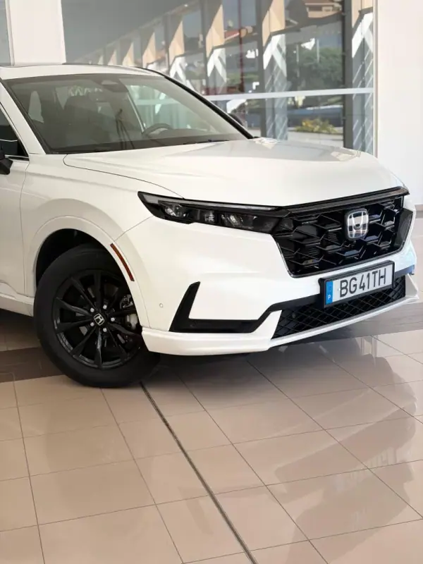 Honda CR-V 2024 — photo 2 of 24