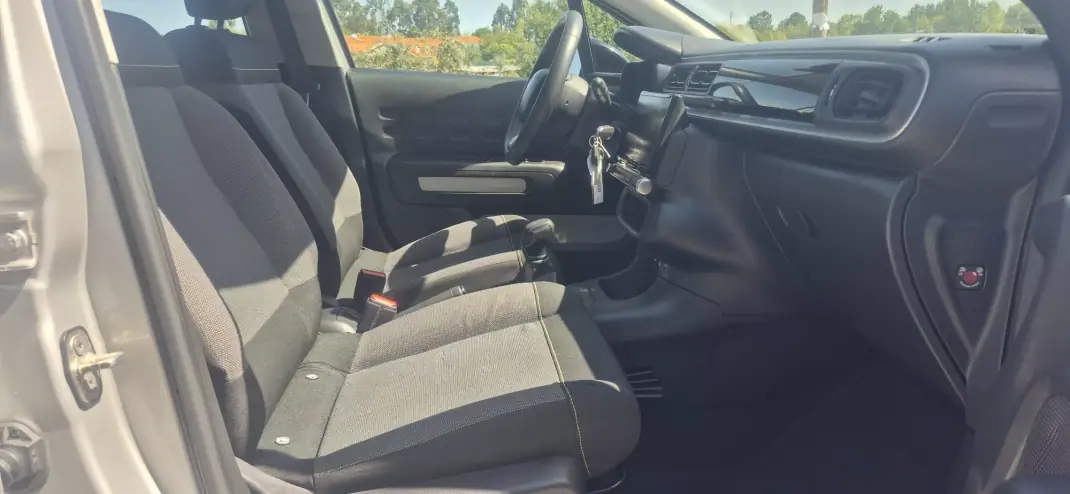 Citroën C3 2017 - 10500 EUR, 91000 km - 91000km - foto 17 de 24