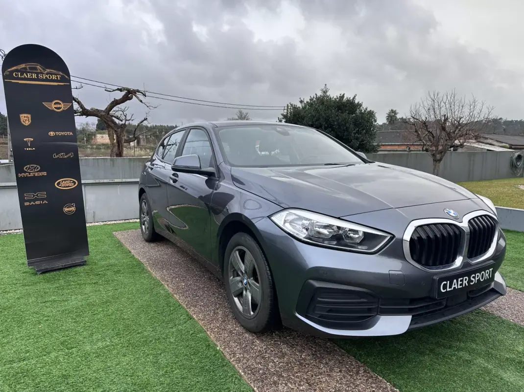 BMW 116 2020 - 17500 EUR, 175345 km - AUTO.MOTO.pt - 175345km - foto 1 de 56