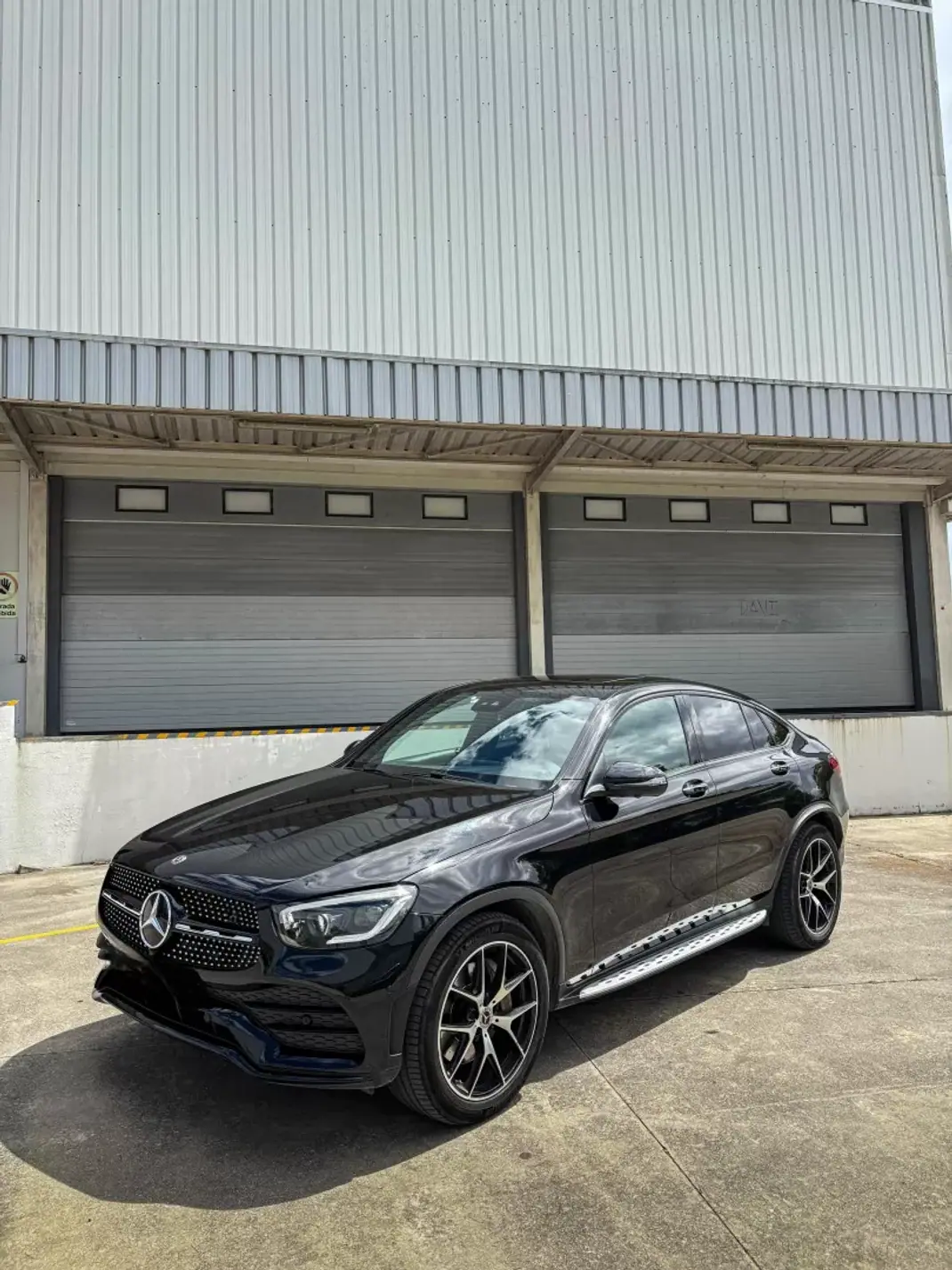 Mercedes-Benz GLC 300 2019 - 49990 EUR, 84000 km - AUTO.MOTO.pt - 84000km - foto 3 de 9