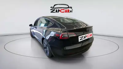 Tesla Model 3 2023 — foto 5 de 16