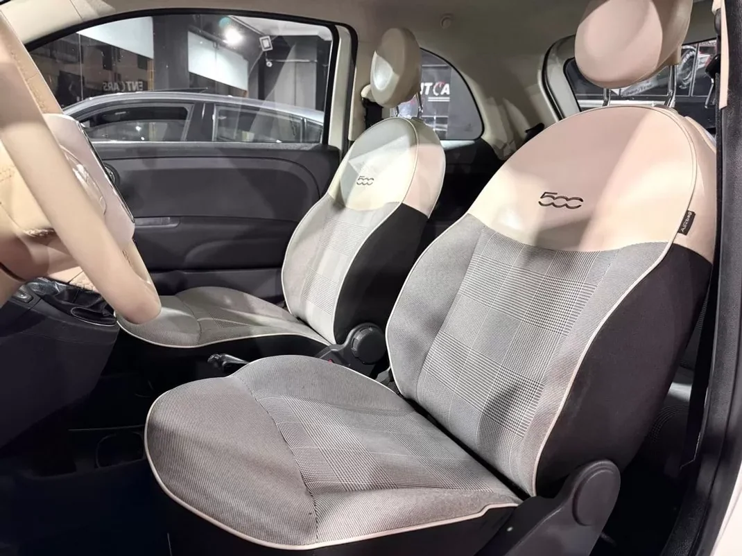 Fiat 500 2015 - 10900 EUR, 127625 km - AUTO.MOTO.pt - 127625km - foto 11 de 29