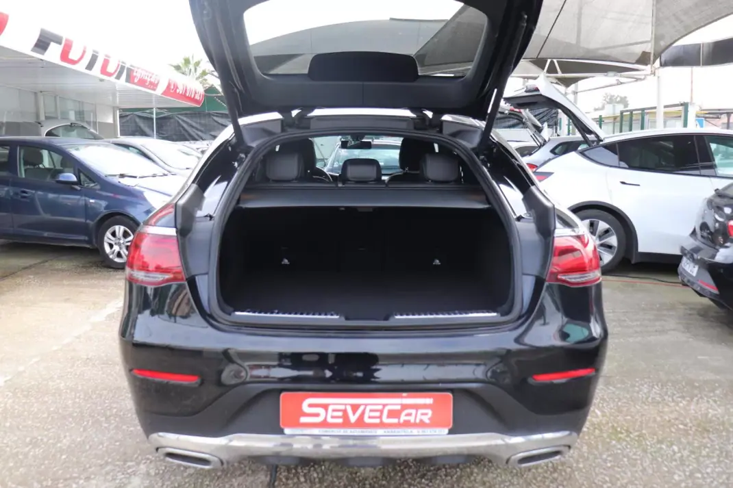 Mercedes-Benz 200 2020 - 54990 EUR, 120000 km - AUTO.MOTO.pt - 120000km - foto 19 de 20