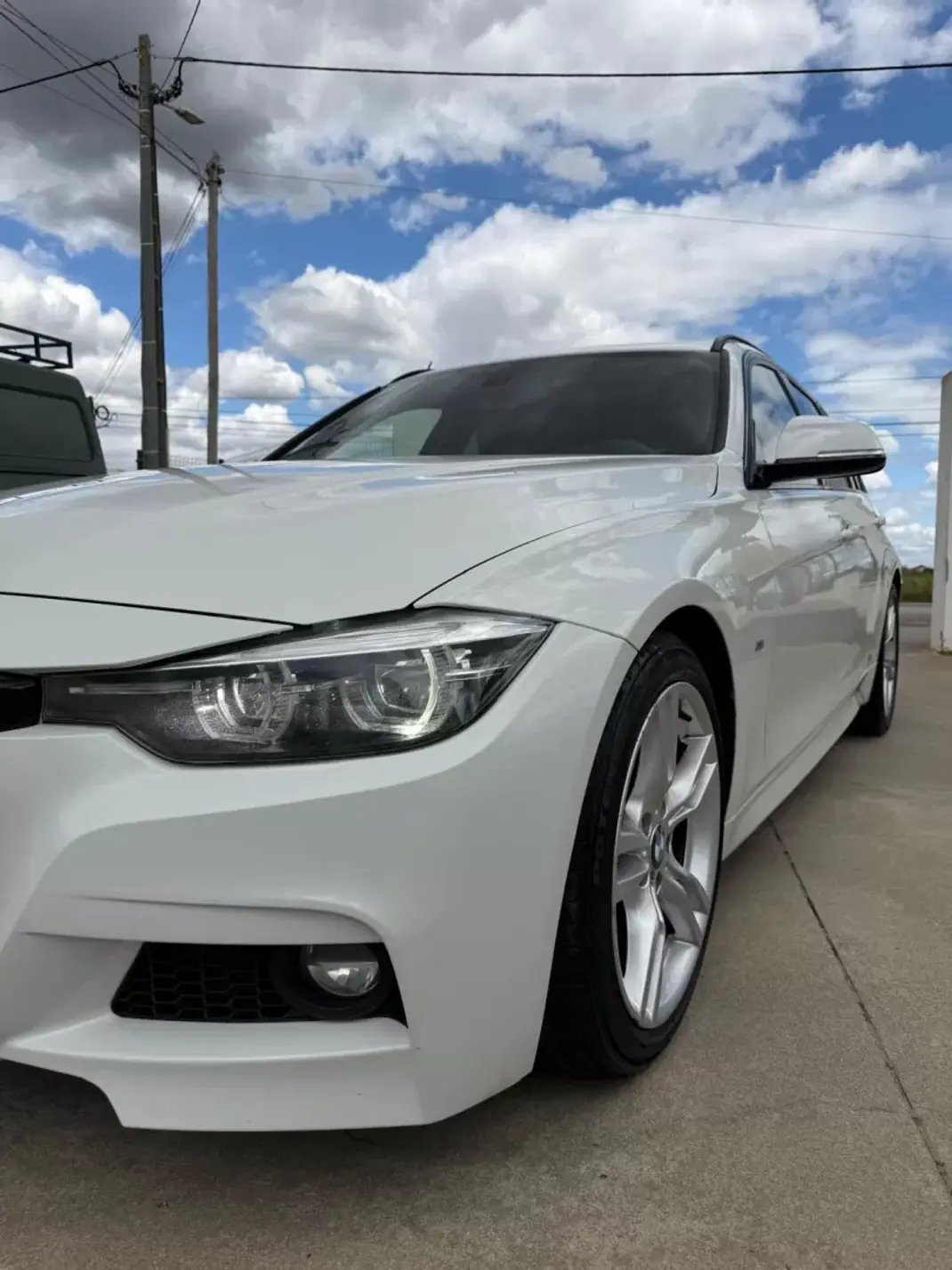 BMW 320 2019 - 23950 EUR, 152000 km - AUTO.MOTO.pt - 152000km - foto 3 de 34