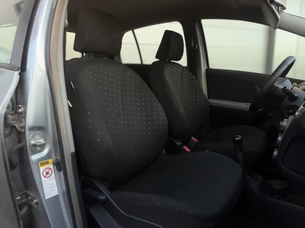 Toyota Yaris 2008 - 6500 EUR, 220615 km - 220615km - foto 10 de 18