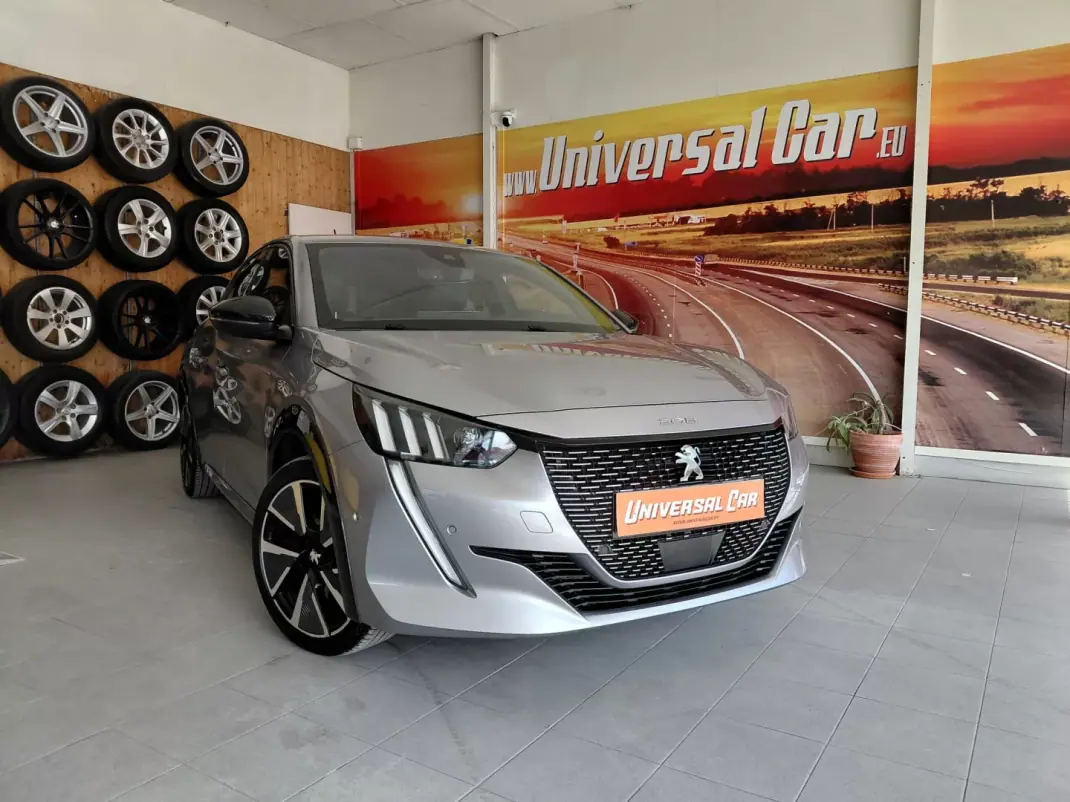 Peugeot e-208 2022 - 17900 EUR, 79000 km - AUTO.MOTO.pt - 79000km - foto 1 de 24