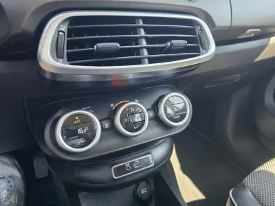 Fiat 500X 2017 - 12990 EUR, 154000 km - 154000km - foto 7 de 17
