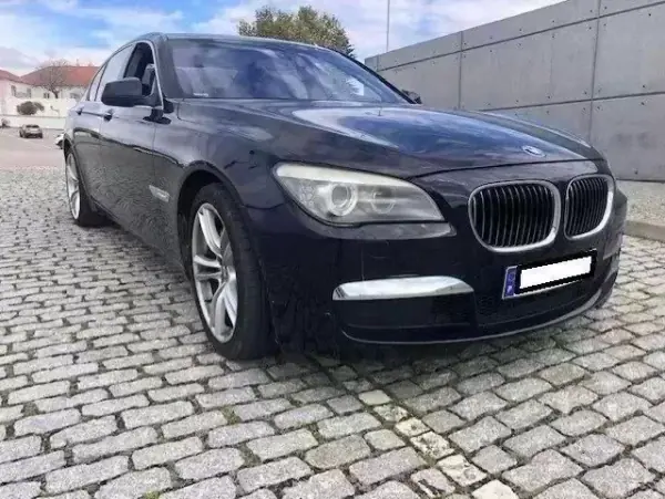 BMW 740 2012 - 14999 EUR, 320000 km - AUTO.MOTO.pt - 320000km - foto 5 de 19