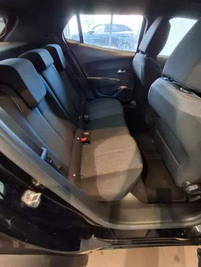 Peugeot 2008 2025 - 19250 EUR, 22951 km - AUTO.MOTO.pt - 22951km - foto 28 de 35