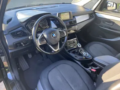 BMW 216 Gran Tourer 2015 - 13900 EUR, 145000 km - AUTO.MOTO.pt - 145000km - foto 29 de 53