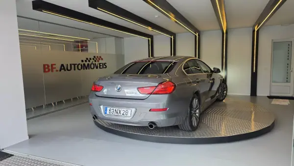 BMW 640 Gran Coupé 2013 - 25900 EUR, 181233 km - AUTO.MOTO.pt - 181233km - foto 17 de 66