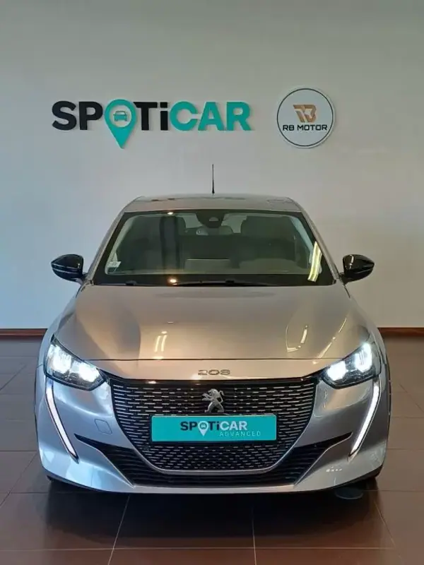 Peugeot 208 2023 - 20500 EUR, 24150 km - AUTO.MOTO.pt - 24150km - foto 11 de 45