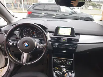 BMW 216 Active Tourer 2015 - 13990 EUR, 149000 km - AUTO.MOTO.pt - 149000km - foto 9 de 14