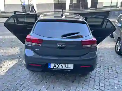 Kia Rio 2024 - 19000 EUR, 51217 km - AUTO.MOTO.pt - 51217km - foto 4 de 7