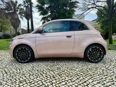 Fiat 500 3 + 1 2023 - 21990 EUR, 11350 km - AUTO.MOTO.pt - 11350km - foto 15 de 43