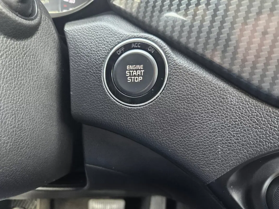 Kia Carens 2018 - 17700 EUR, 104900 km - 104900km - foto 52 de 52