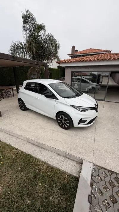 Renault Zoe 2022 - 17900 EUR, 148700 km - foto 4 de 12