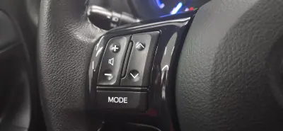 Toyota Yaris 2018 - 15990 EUR, 86572 km - AUTO.MOTO.pt - 86572km - foto 21 de 41