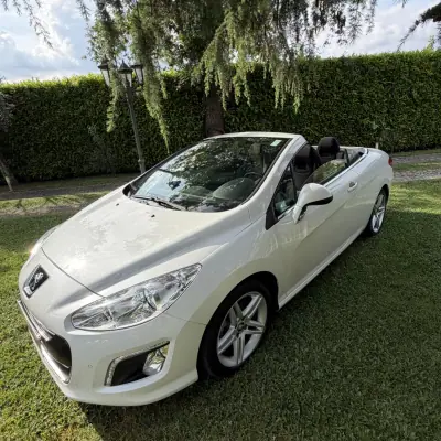 Peugeot 308 CC 2011 - 12990 EUR, 167000 km - AUTO.MOTO.pt - 167000km - foto 20 de 21