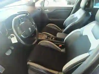 Citroën DS4 2012 - 6500 EUR, 245000 km - AUTO.MOTO.pt - 245000km - foto 7 de 12